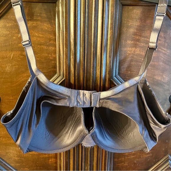 Ambrielle demi bra , push up, underwire .  38C.  Steel gray.  Excellent. - Picture 6 of 9